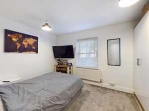 Bedroom- click for photo gallery